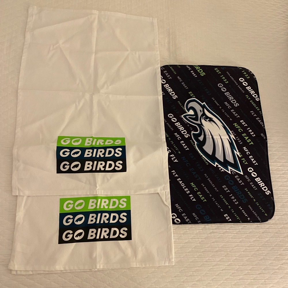 NWOT Official Pro Shop Philadelphia Eagles- 2 Dishtowels and Drying Mat